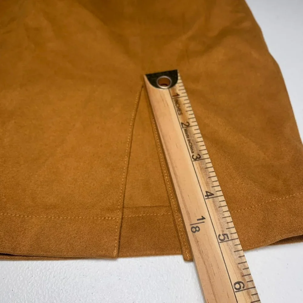 FOREVER‎ 21 FAUX SUEDE MINI SKIRT XS FRONT SLIT BACK ZIPPER